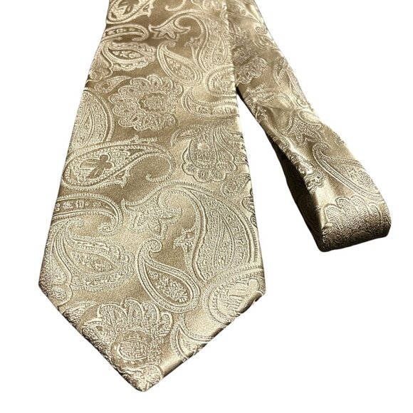 Donald J. Trump Signature Collection Cream Gold‎ Paisley Designer Neck Tie - Picture 2 of 9